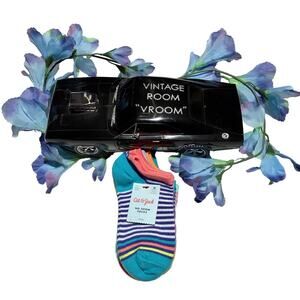 Cat & Jack 7 Pairs No Show Socks Girls M (9-2.5)